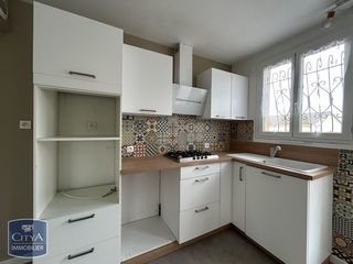  Maison � louer 5 pi�ces 117 m� Roquefort