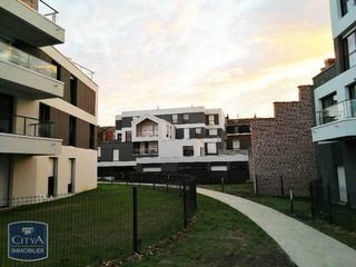  Parking / Garage � louer 