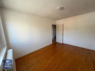  Appartement � louer 3 pi�ces 89 m�