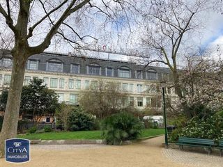  Parking / Garage � louer 