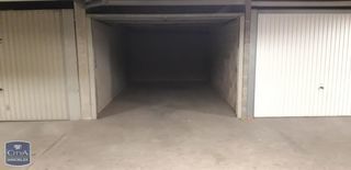  Parking / Garage � louer 