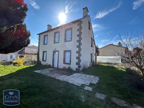   Location Maison Maison - 5 pi�ce(s) - 94 m�