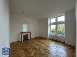  Appartement � louer 4 pi�ces 122 m�