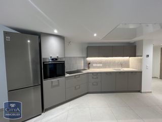  Appartement � louer 3 pi�ces 79 m�