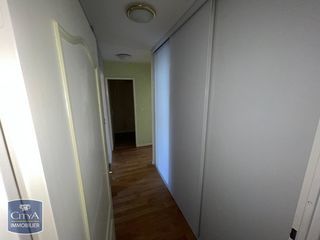  Appartement � louer 3 pi�ces 81 m�