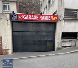  Parking / Garage � louer 