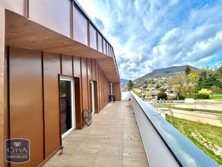  Appartement � louer 4 pi�ces 87 m�