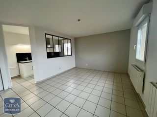  Appartement � louer 4 pi�ces 79 m�