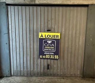  Parking / Garage � louer 