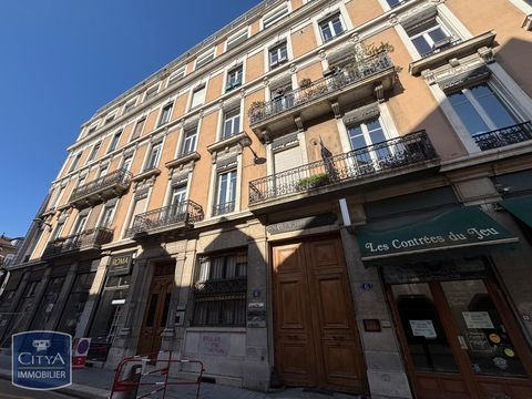 Loyer de 1 383,51 euros par mois charges comprises do... 1274 38000 Grenoble