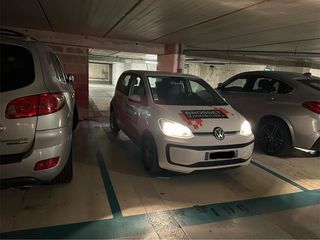  Parking / Garage � louer 