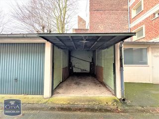  Parking / Garage � louer 