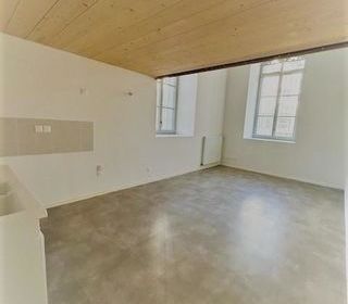  Appartement � louer 4 pi�ces 83 m�