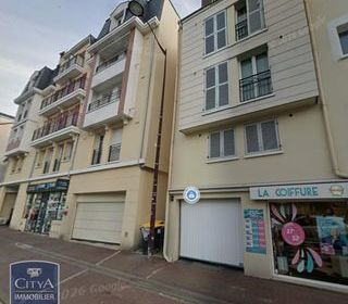  Parking / Garage � louer 