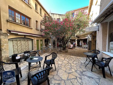 À LOUER : Local commercial de 4,5m² composé d'une bel... 125 11100 Narbonne