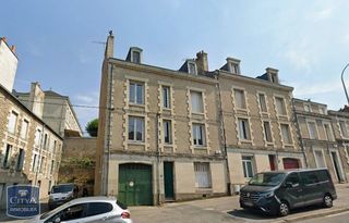  Maison � louer 9 pi�ces 210 m�