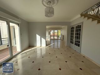  Appartement � louer 6 pi�ces 143 m� Villemomble