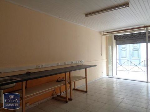 CENTRE VILLE PROCHE DE LA POSTE - A LOUER LOCAL COMME... 400 11000 Carcassonne
