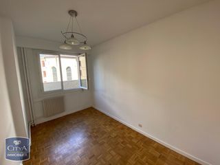  Appartement � louer 4 pi�ces 83 m�