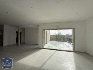  Appartement � louer 3 pi�ces 102 m�