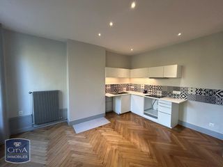  Appartement � louer 4 pi�ces 101 m�