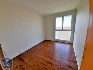  Appartement � louer 5 pi�ces 76 m�