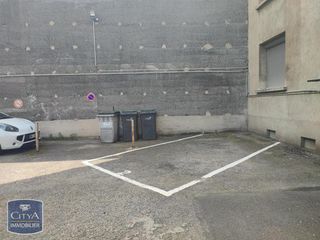  Parking / Garage � louer 