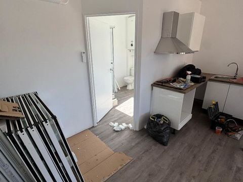   Location Appartement Appartement - 2 pi�ce(s)
