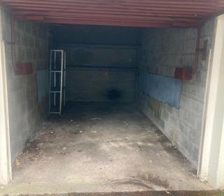  Parking / Garage � louer 