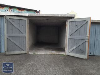  Parking / Garage � louer 