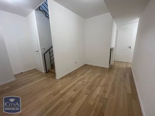  Appartement � louer 4 pi�ces 108 m�