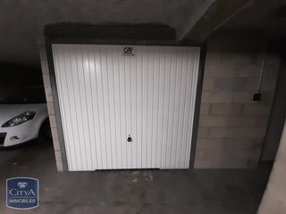  Parking / Garage � louer 