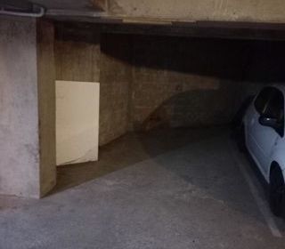  Parking / Garage � louer 