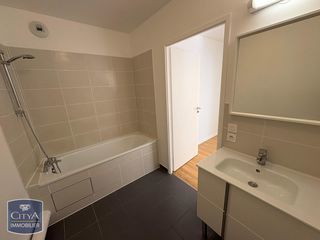  Appartement � louer 4 pi�ces 75 m�