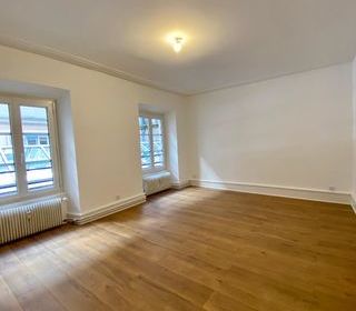  Appartement � louer 5 pi�ces 134 m�