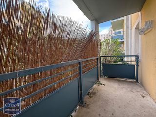  Appartement � louer 2 pi�ces 49 m� Avignon