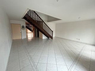  Appartement � louer 5 pi�ces 120 m�