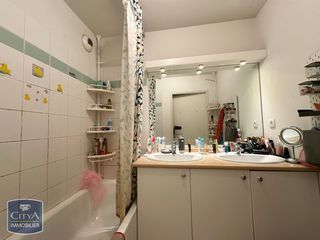  Appartement � louer 4 pi�ces 79 m�