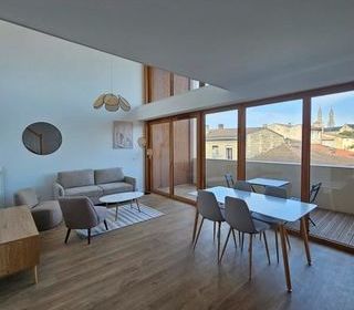  Appartement � louer 5 pi�ces 102 m�