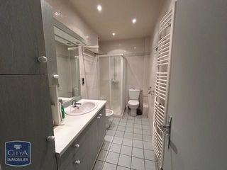  Appartement � louer 5 pi�ces 237 m�