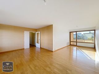  Appartement � louer 3 pi�ces 93 m�