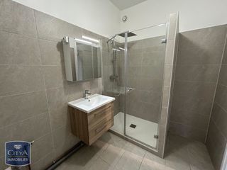  Appartement � louer 3 pi�ces 84 m�