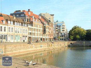  Parking / Garage � louer 