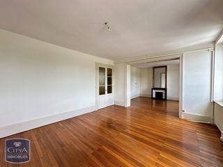  Appartement � louer 5 pi�ces 121 m�