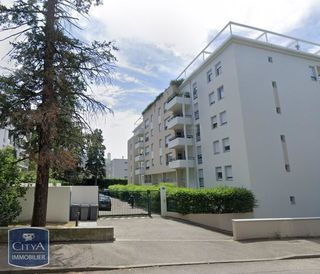  Parking / Garage � louer 