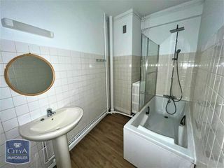  Appartement � louer 3 pi�ces 100 m�