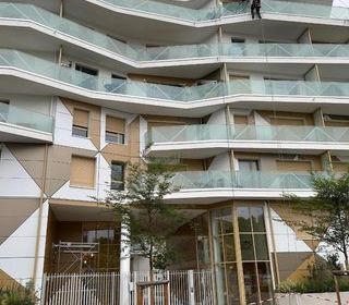  Parking / Garage � louer 