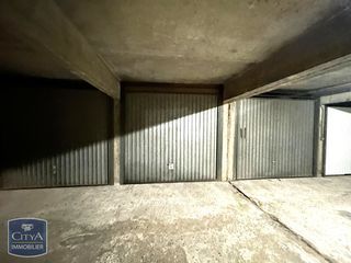  Parking / Garage � louer 