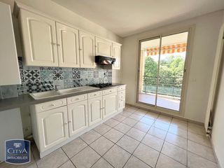  Appartement � louer 4 pi�ces 96 m�