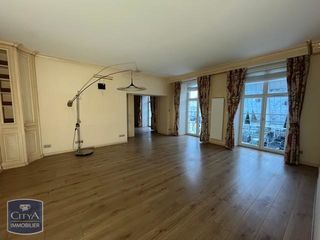  Appartement � louer 5 pi�ces 161 m�